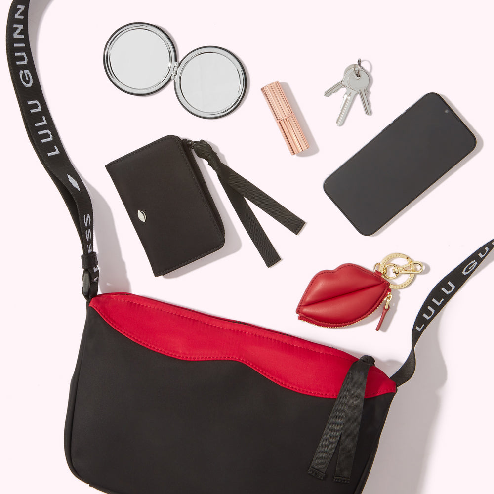 BLACK MULTI PUCKER UP LIPS SHOULDER BAG