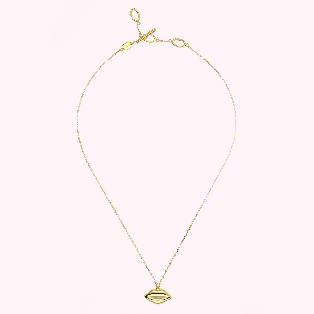 GOLD LUNA LIP PENDANT NECKLACE